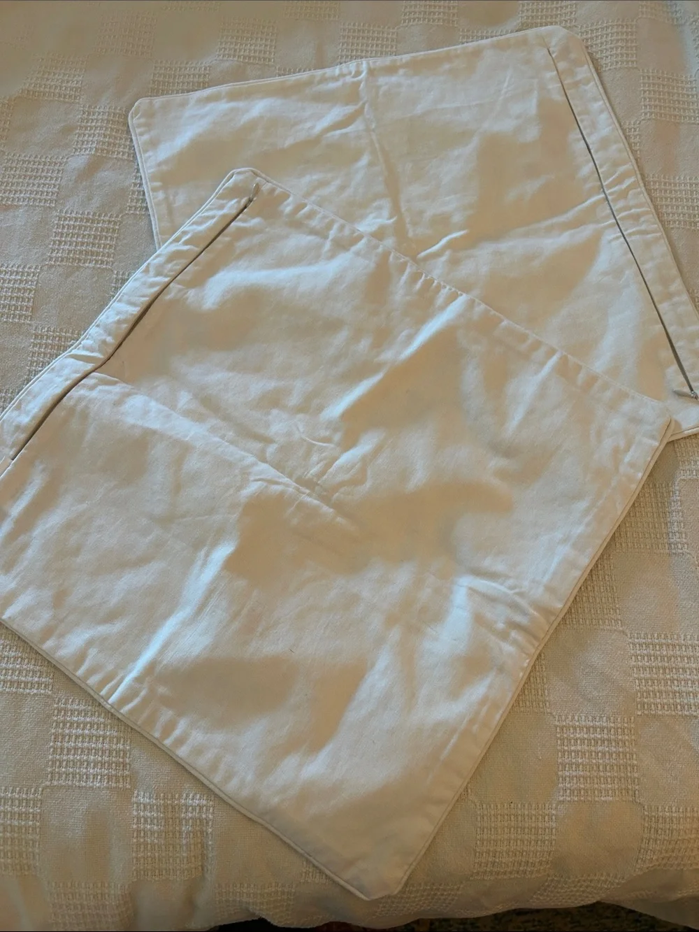 Pottery Barn Cream embroidered floral Pillow Cover “18x”18”
